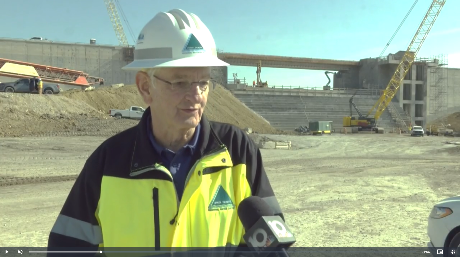 KTEN story photo of the LRH spillway construction January 2026