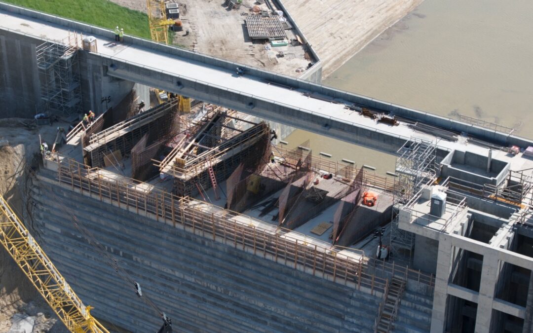 Reservoir labyrinth weir from behind – April 2026